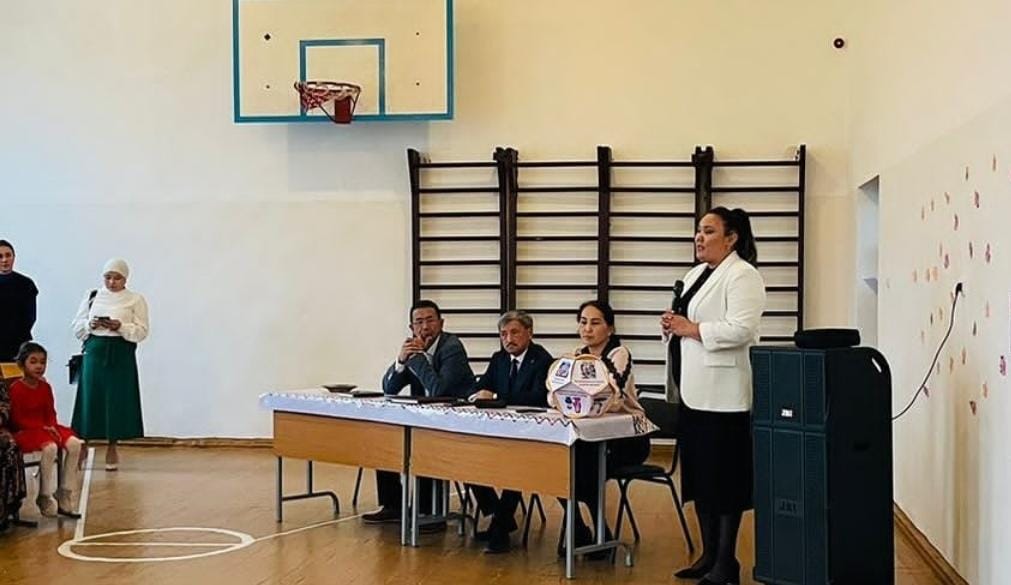 "Ата-ананың мектептегі бір күні" ата-аналар жиналысы