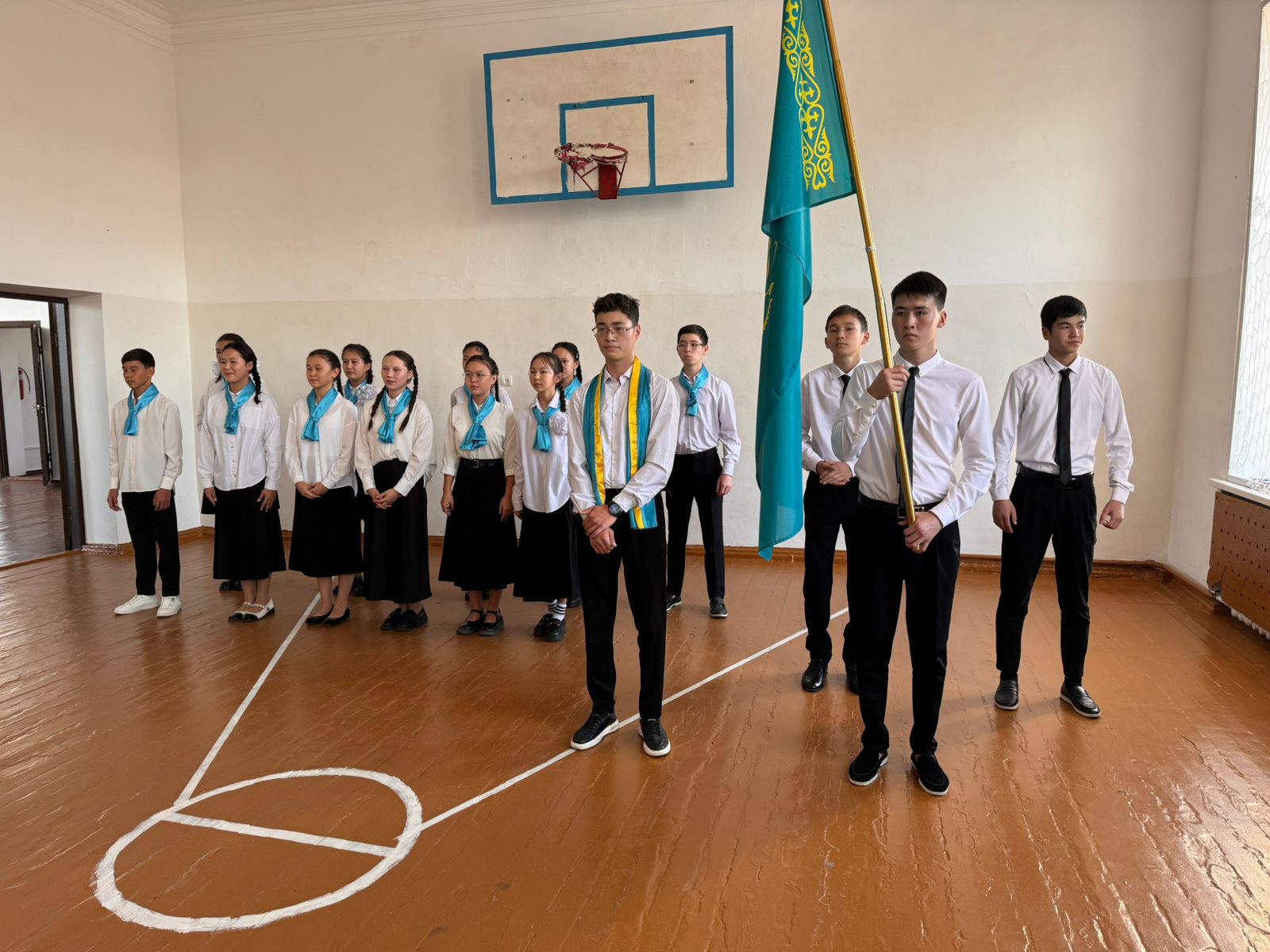 Өзін өзі басқару ұйымына Мектеп Президенті   сайланды